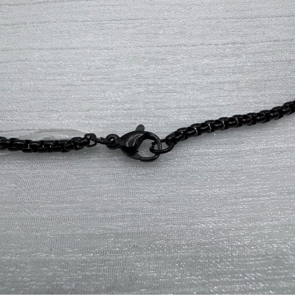 2mm | Black | Rolled Box Link Chain - Picture 3 of 4